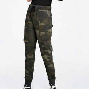 PINK Victoria's Secret Camouflage Joggers